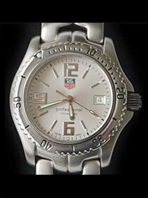 watch repairs auckland cbd|tag heuer watch repairs sydney.